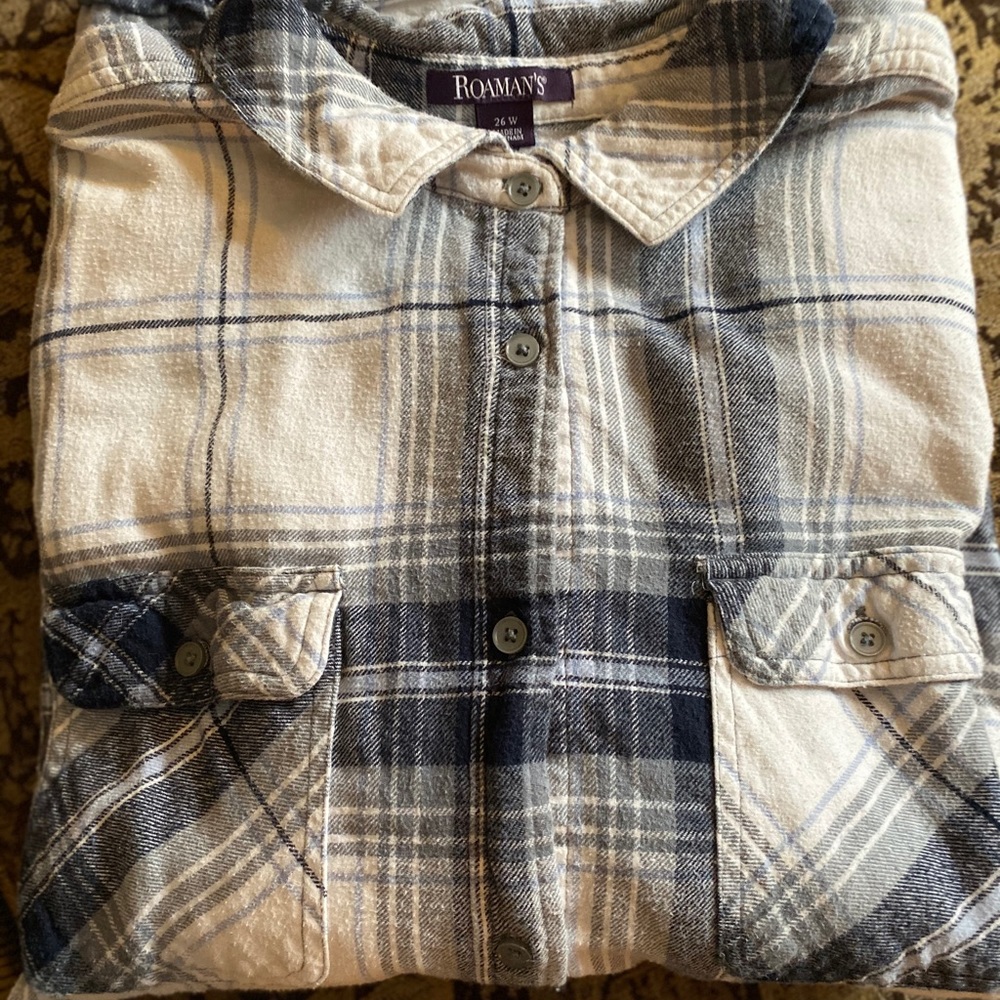 2 plus size ladies flannel button downs